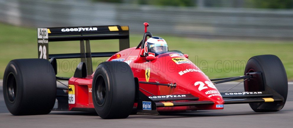 Scaglietti - GP Replicas 1/18 ミニカー レジン プロポーションモデル 1987年日本GP 優勝モデル フェラーリ FERRARI - F1 87 No.28 WINNER JAPAN GP (with pilot figure) 1987 GERHARD BERGER ゲルハルト・ベルガー ドライバーフィギュア付き