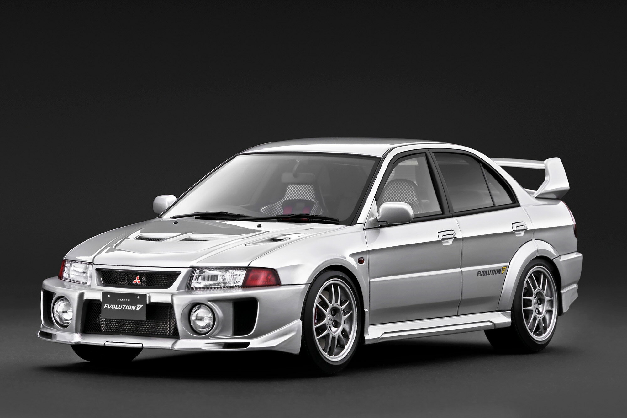 Ignition Model イグニッションモデル 1/18 ミニカー レジン プロポーションモデル 2001年モデル 三菱 Mitsubishi Lancer Evolution V CP9A シルバーメタリック