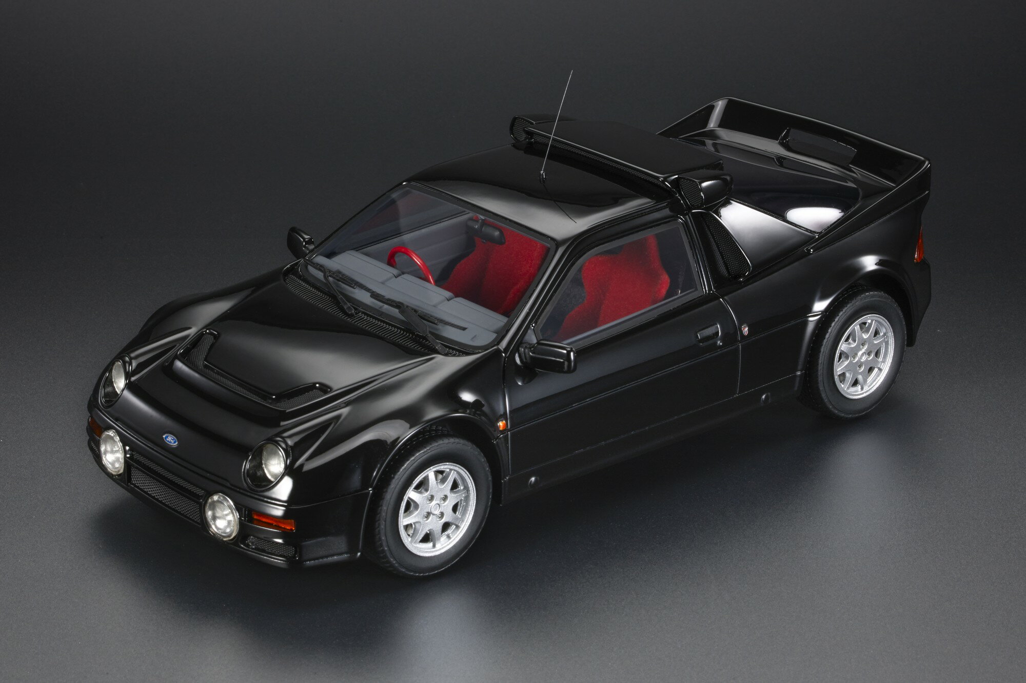 Top Marques 1/18 ミニカー レジン プロポーションモデル 1984年モデル フォード FORD RS200 1984 ブラック