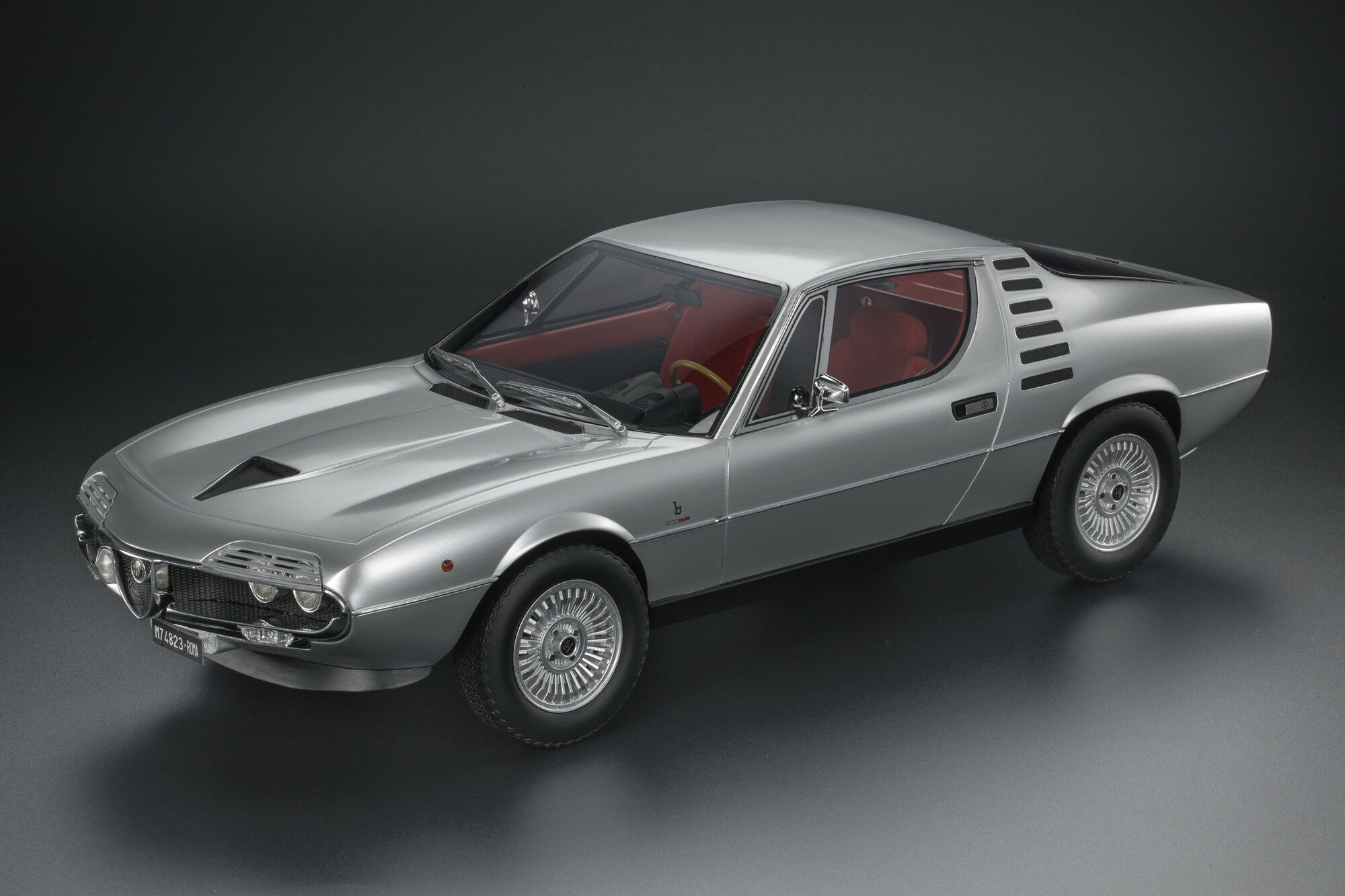 Top Marques トップマルケス 1/12 ミニカー レジン プロポーションモデル 1970年モデル アルファロメオ ALFA ROMEO - MONTREAL 1970 シルバーメタリック