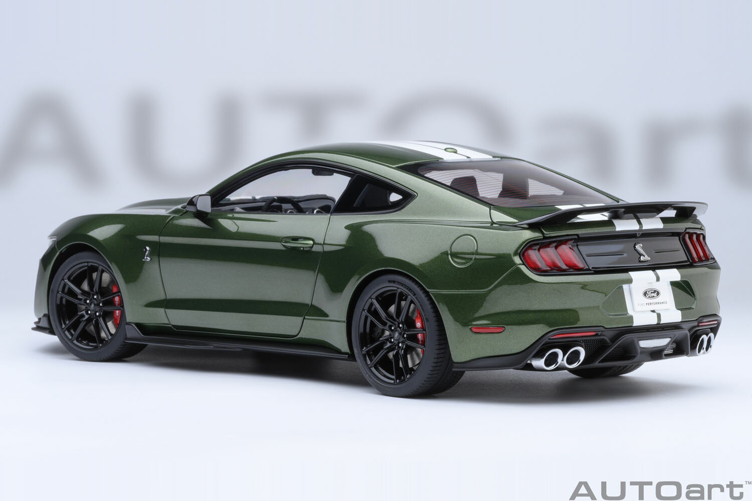 AUTOart オートアート 1/18 ミニカー コンポジットダイキャストモデル 2023年モデル フォード FORD USA - MUSTANG SHELBY GT500 COUPE 2023 - ERUPTION GREEN グリーン/ホワイトストライプ 2