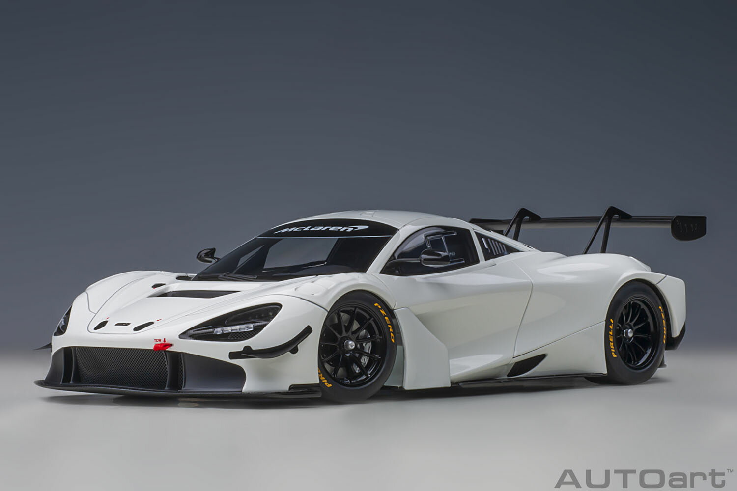 Rakuten - AUTOart オートアート 1/18 ミニカー コンポジットダイキャストモデル 2018年モデル マクラーレン McLAREN - 720S GT3 2018 ホワイト