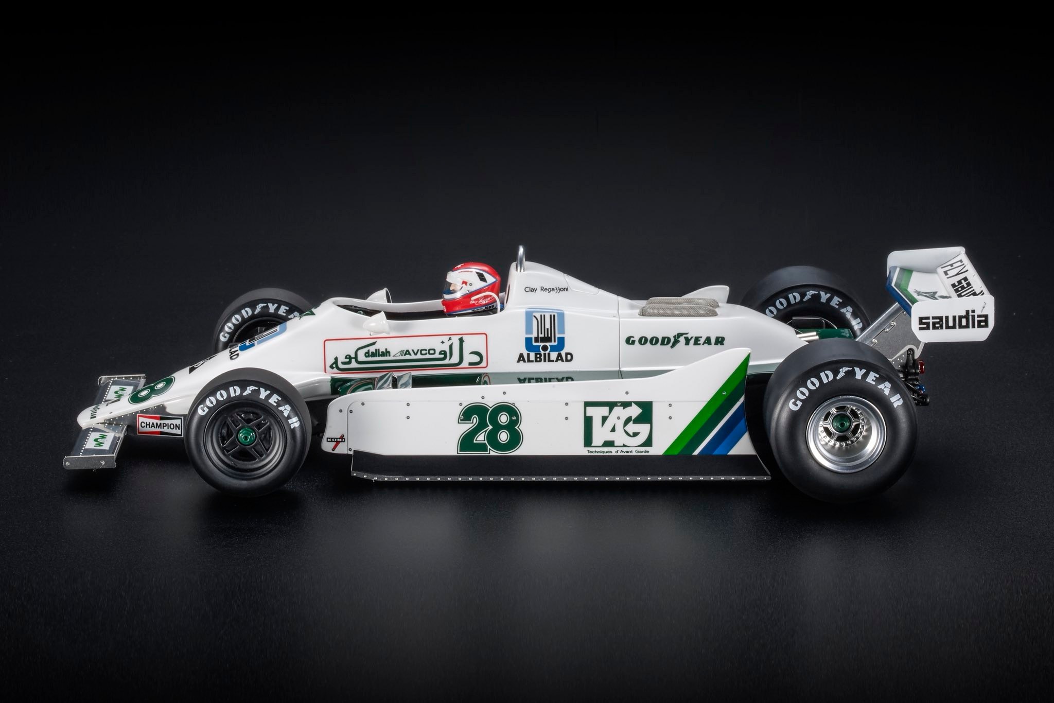 ディー・ティー・ダブリューのGP Replicas 1/18 ミニカー レジン プロポーションモデル 1979年英国GP 優勝モデル ウィリアムズ WILLIAMS - F1 FW06 FORD No.28 WINNER BRITISH GP 1979 CLAY REGAZZONI クレイ・レガツォーニ ドライバーフィギャー付き｜アングル2