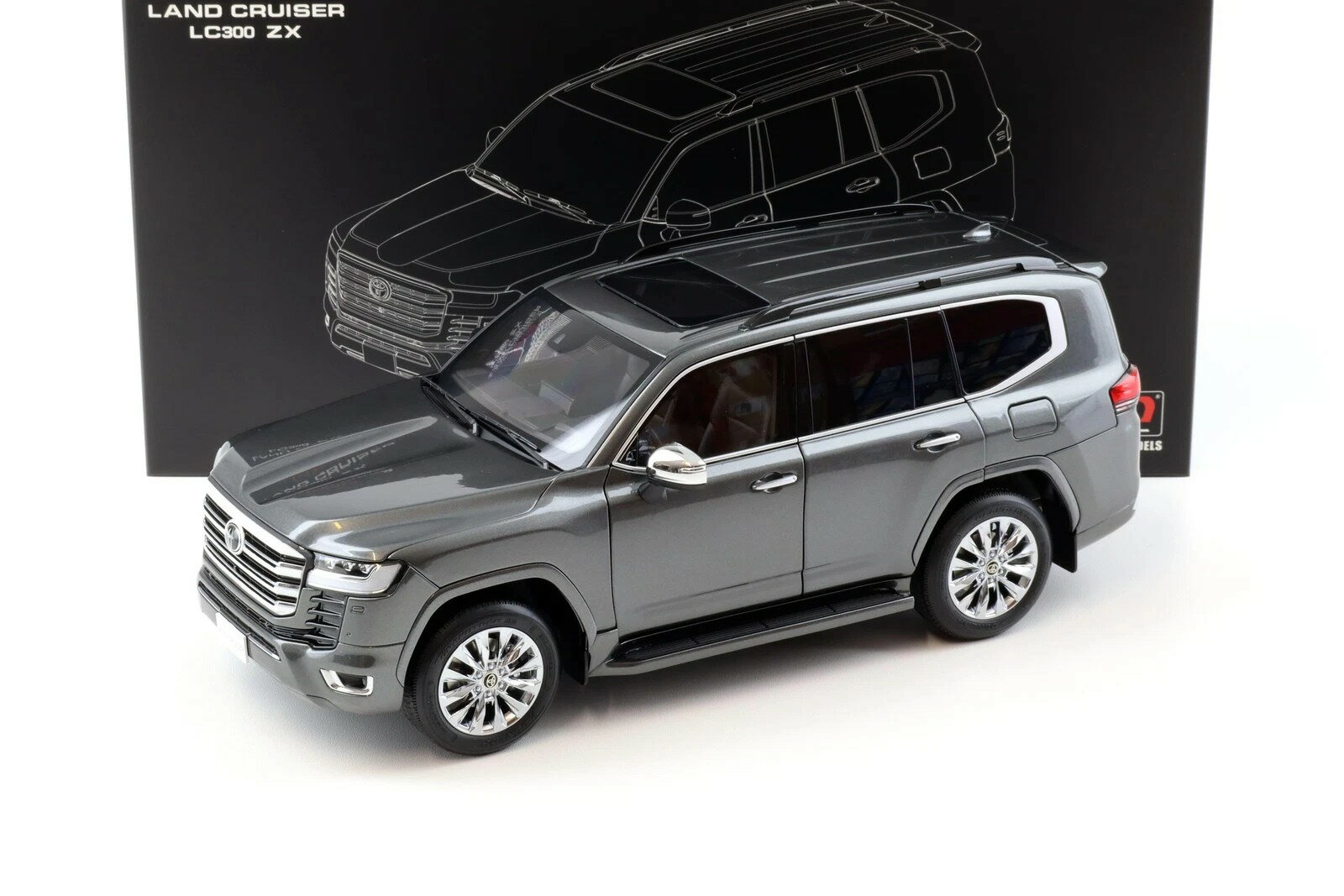 Other - LCD Models 1/18 ミニカー ダイキャストモデル 2024年モデル トヨタ TOYOTA - LAND CRUISER 300-ZX 2024 左ハンドル仕様 グレーメタリック