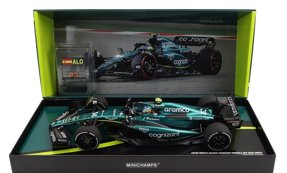 Minichamps 1/18 2023年バーレンGP 第3位 アストンマーチン アラムコ コグニザント ASTON MARTIN - F1 AMR23 TEAM ARAMCO COGNIZANT No.14 PIT BOARD（ピットボード付属）FERNANDO ALONSO - 99th F1 PODIUM（99回目の表彰台）フェルナンド アロンソ ギフトパッケージ