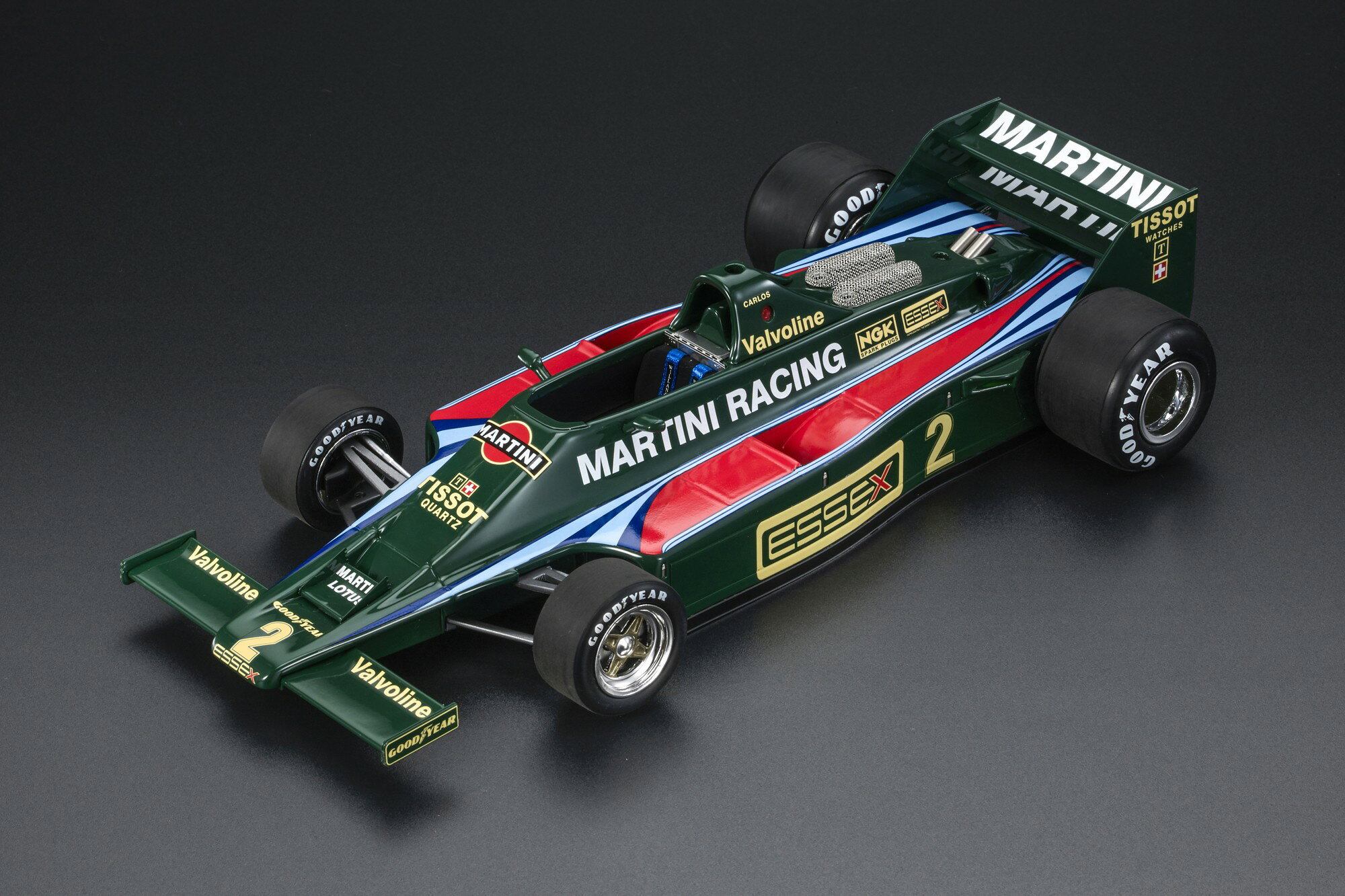 GP Replicas 1/18 ミニカー レジン プロポーションモデル 1979年シーズン ロータス Test Version LOTUS TYPE 80 MARTINI RACING No.2 (WITH FRONT WINGS) SEASON 1979 CARLOS REUTEMANN