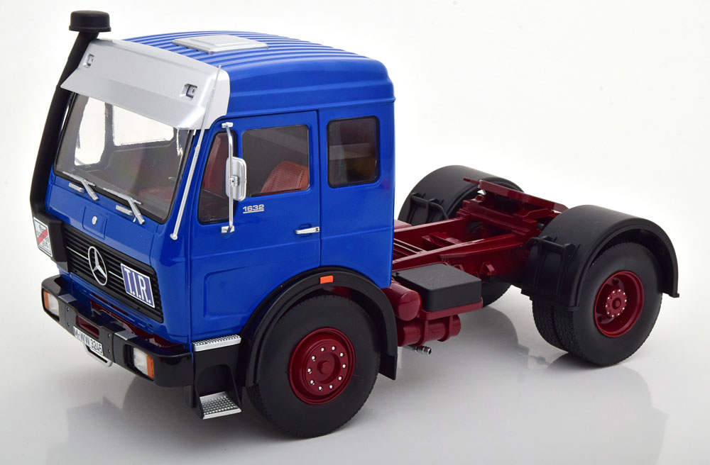 Road Kings 1/18 ミニカー ダイキャストモデル 1973年モデル メルセデスベンツ NG 1632 Tractor TruckMERCEDES BENZ - NG 1632 TRACTOR TRUCK 1973 1:18 Road Kings