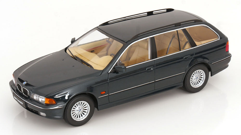 BMW - Triple9 1/18 ミニカー ダイキャストモデル 1998年モデル BMW - 5-SERIES (E39) TOURING SW STATION WAGON 1998 グリーンメタリック