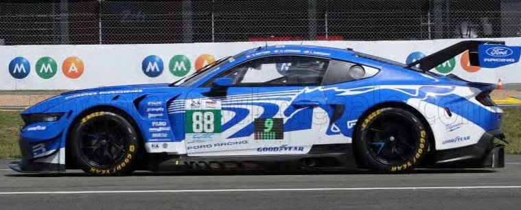 Spark 1/18 ミニカー レジン プロポーションモデル 2026年ルマン24時間 フォード FORD USA - MUSTANG GT3 5.4L V8 LMGT3 TEAM PROTON COMPETITION No.88 24h LE MANS 2026 STEFANO GATTUSO - GIAMMARCO LEVORATO - LOGAN SARGEANT