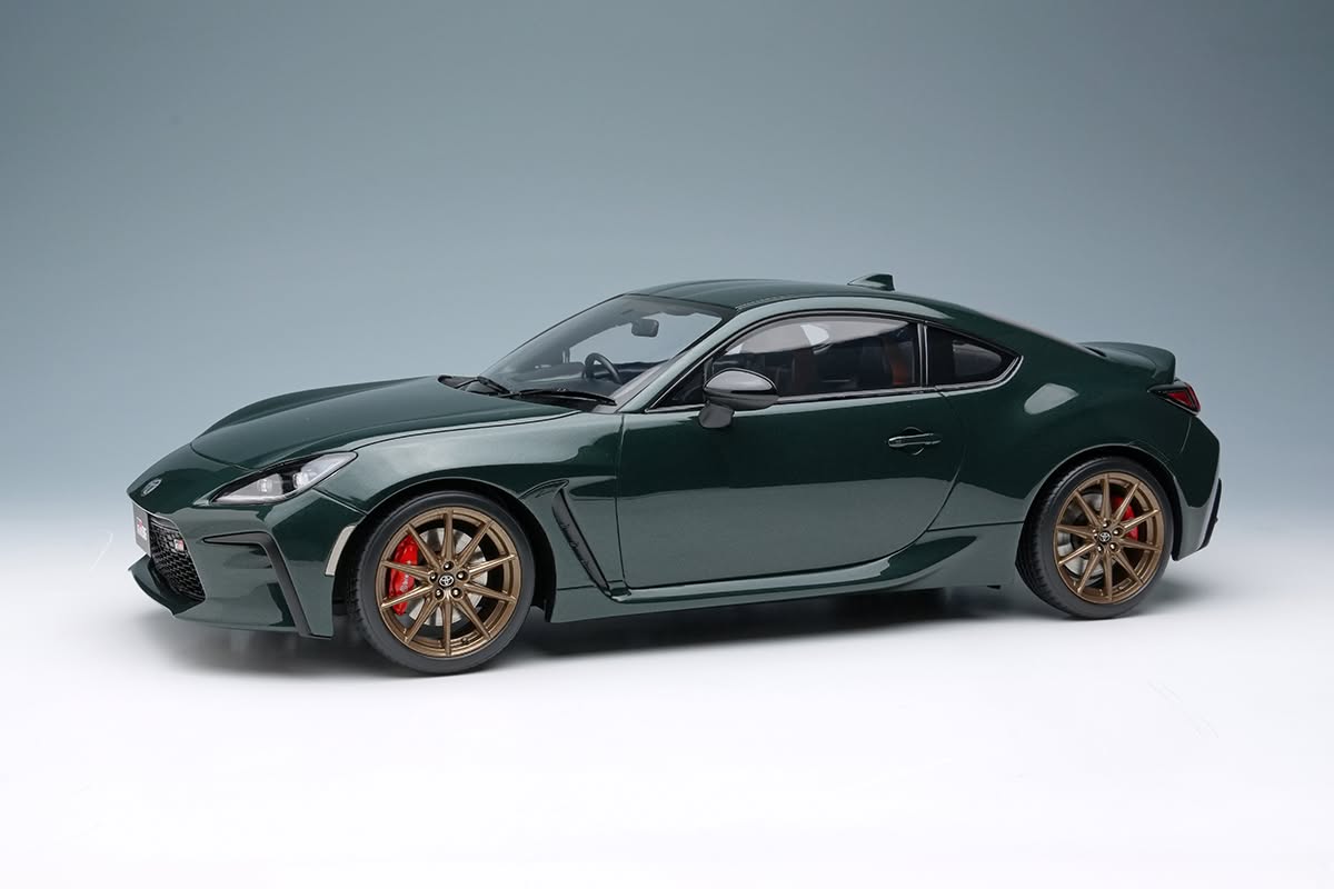Rakuten - Eidolon アイドロン 1/18 ミニカー レジン プロポーションモデル 2024年モデル トヨタ Toyota GR86 RZ “Ridge Green Limited” 2024