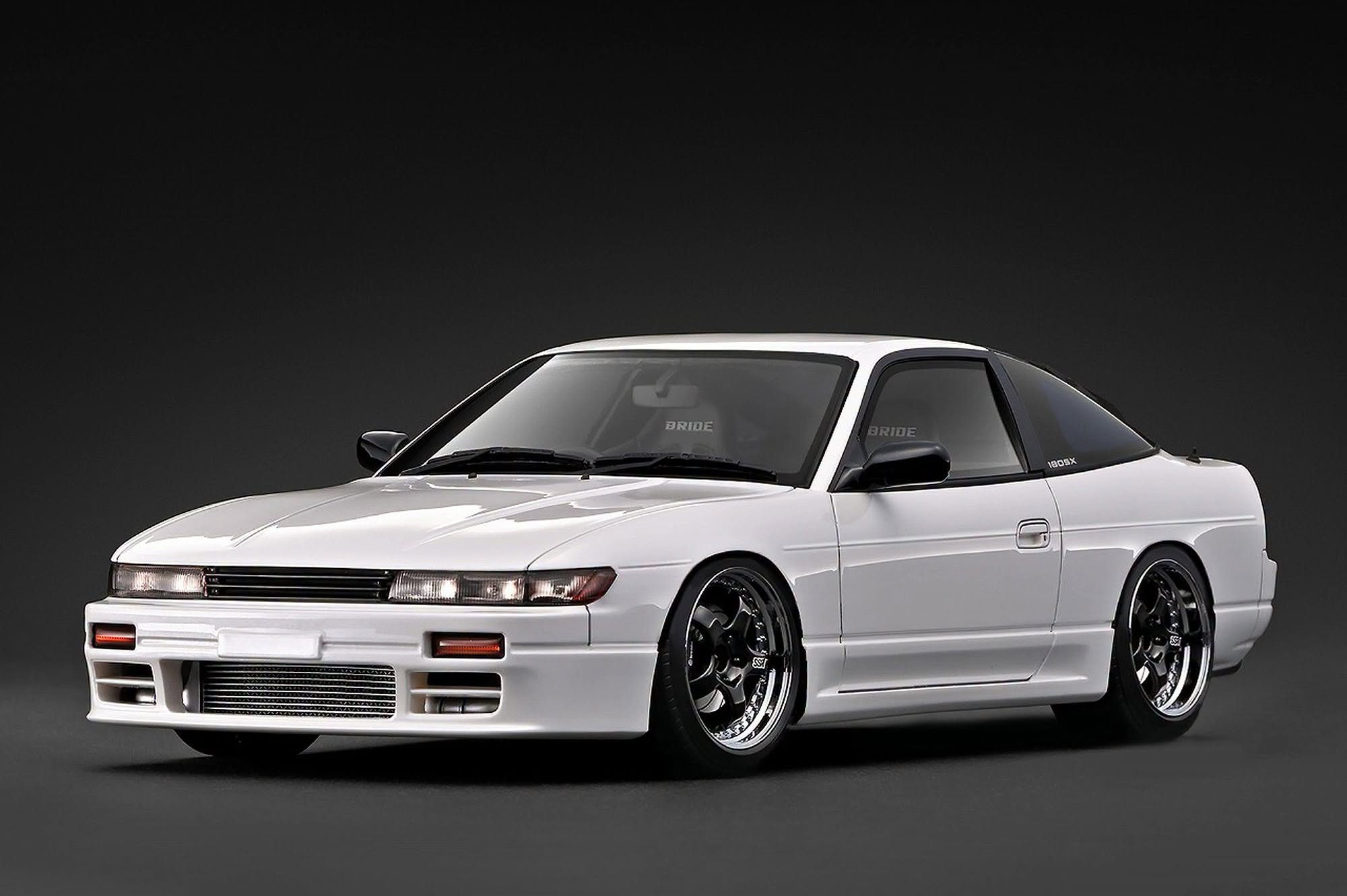 Ignition Model イグニッションモデル 1/18 ミニカー レジン・プロポーションモデル 1998年モデル 日産 Nissan Sileighty シルエイティ ホワイトメタリック