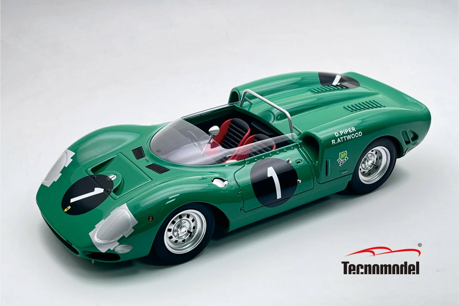 Rakuten - Tecnomodel テクノモデル 1/18 ミニカー レジン プロポーションモデル 1965年Kyalami 9時間 優勝モデル フェラーリ FERRARI - 365 P2 4.4L V12 SPIDER No.1 WINNER 9h KYALAMI 1965 DAVID PIPER - RICHARD ATTWOOD