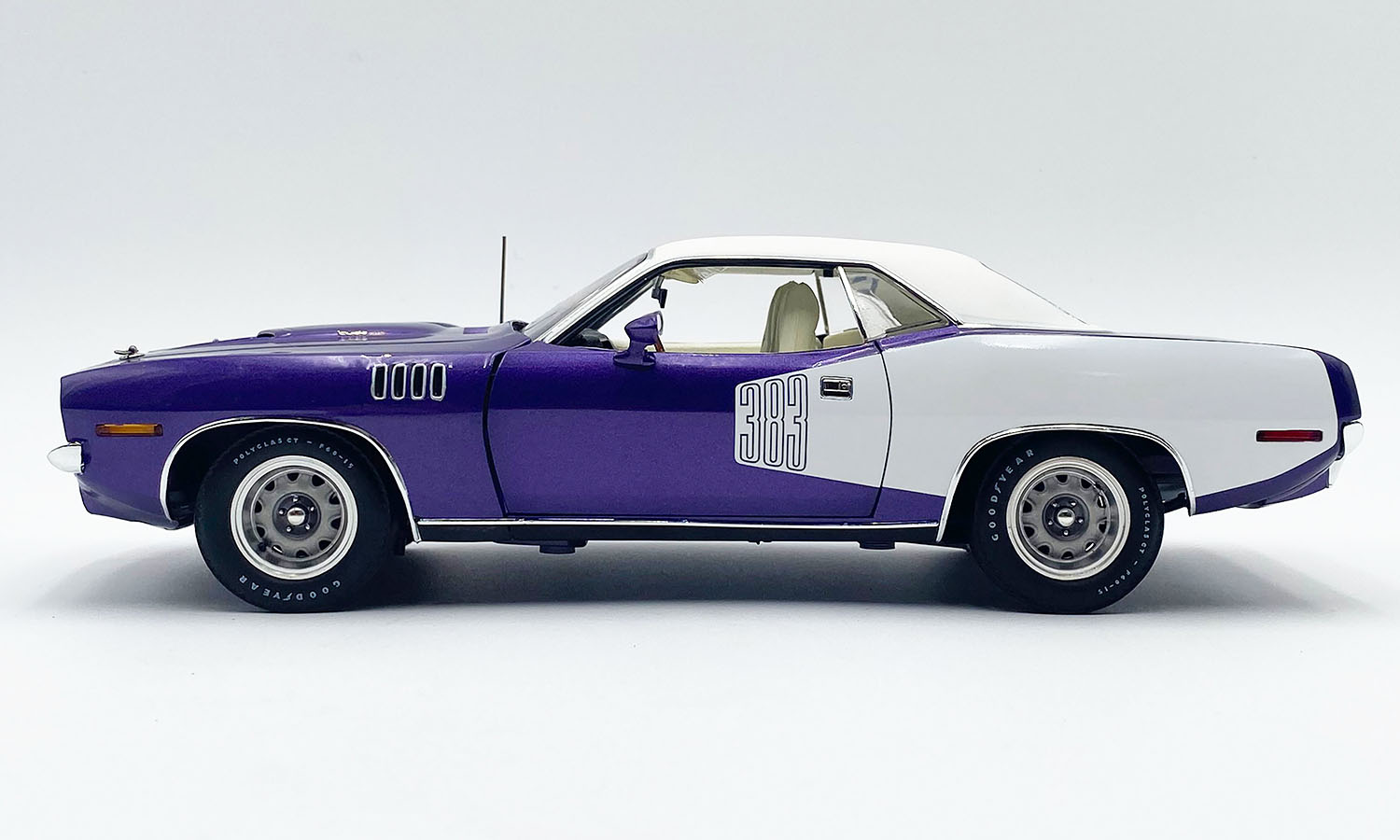 楽天市場】1/18 acme 1970 クーダの通販 楽天市場】1/18 acme 1970 クーダの通販
