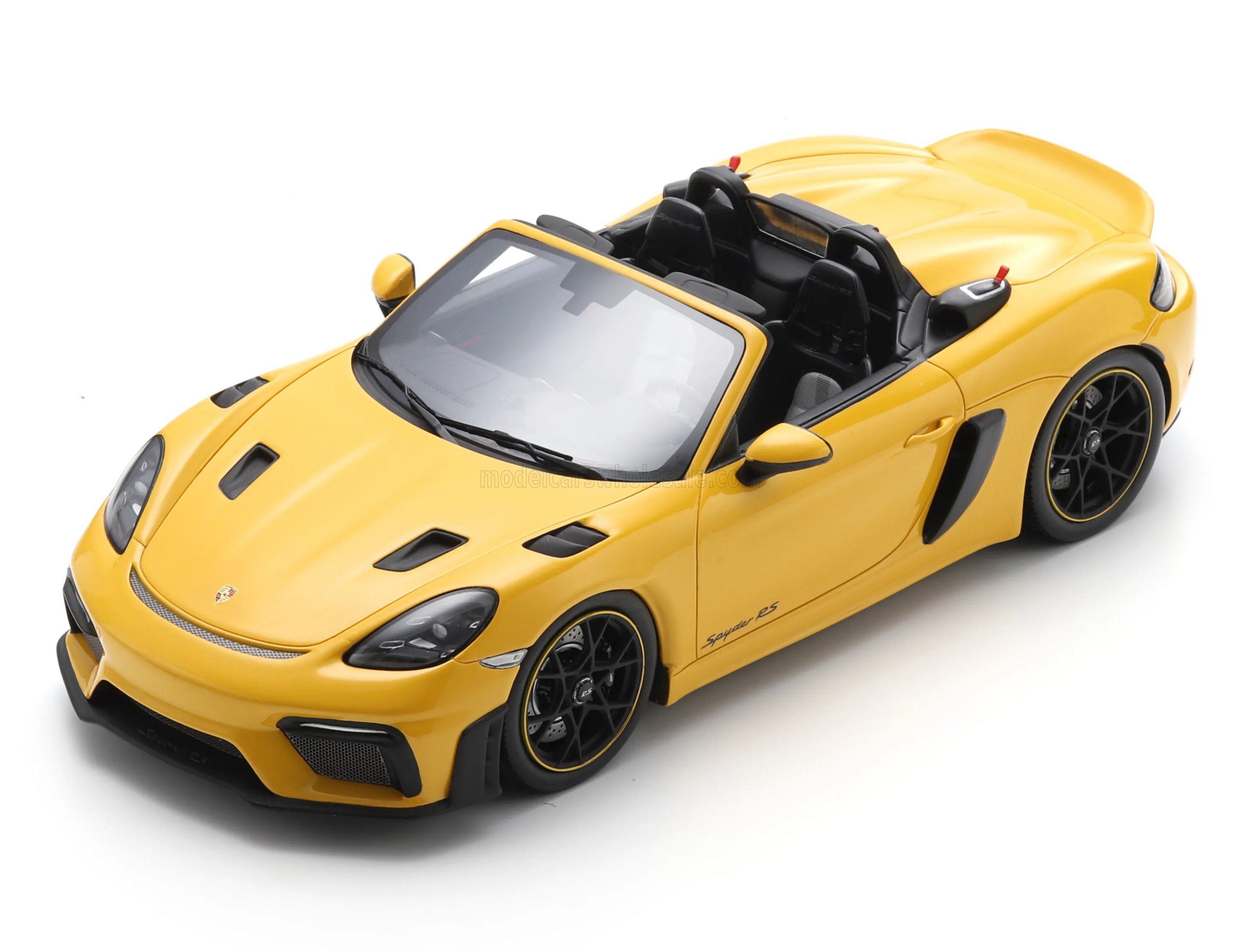 Spark 1/18 ミニカー レジン プロポーションモデル 2023年モデル ポルシェ PORSCHE - 718 SPIDER RS 2023 イエロー