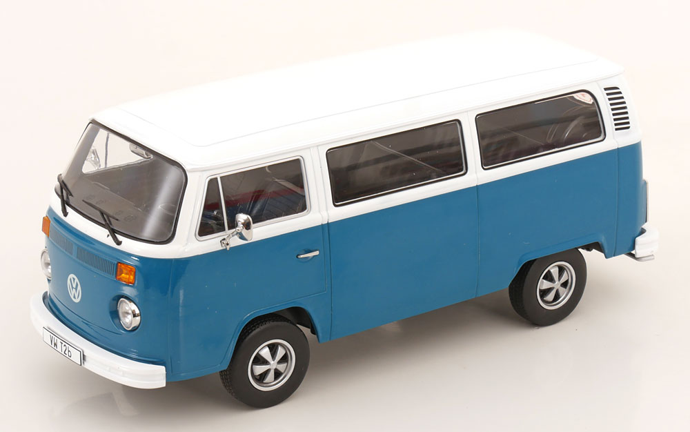 KK-Scale 1/18 ミニカー ダイキャストモデル 1972年モデル フォルクスワーゲン VOLKSWAGEN - T2b MINIBUS 1972 WITH FUCHS RIMS ブルー