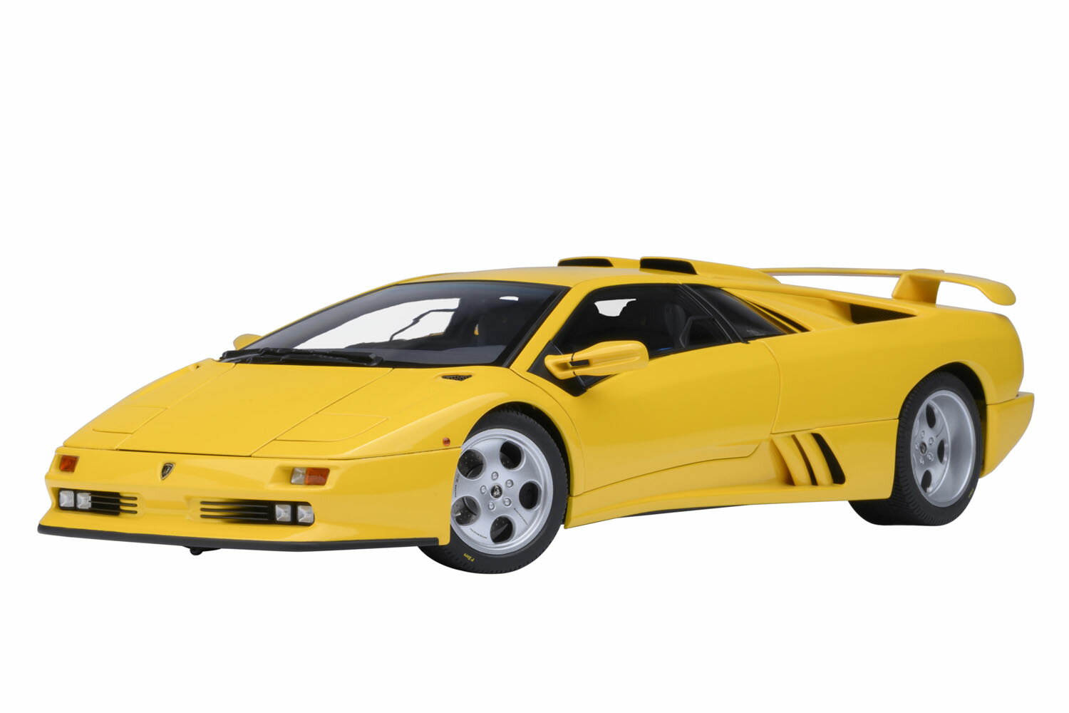 Rakuten - AUTOart オートアート 1/18 ミニカー コンポジットダイキャストモデル 1993年モデル ランボルギーニ ディアブロ SE30 Lamborghini Diablo SE30 イエロー