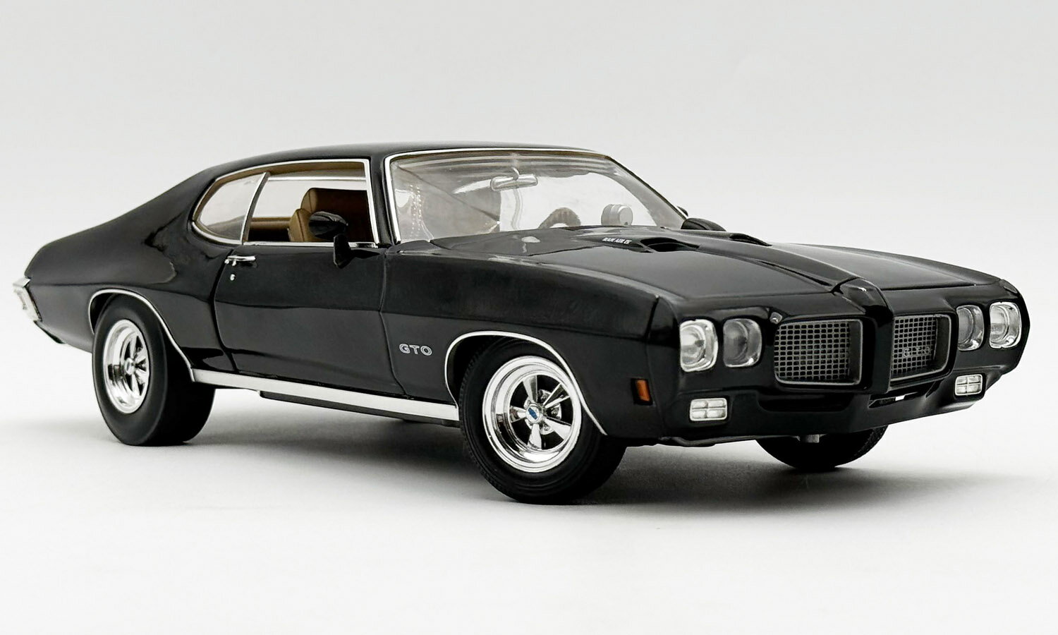 GMP 1/18 SO-CAL coupe 702台限定 楽天市場】1／18 gmpの通販