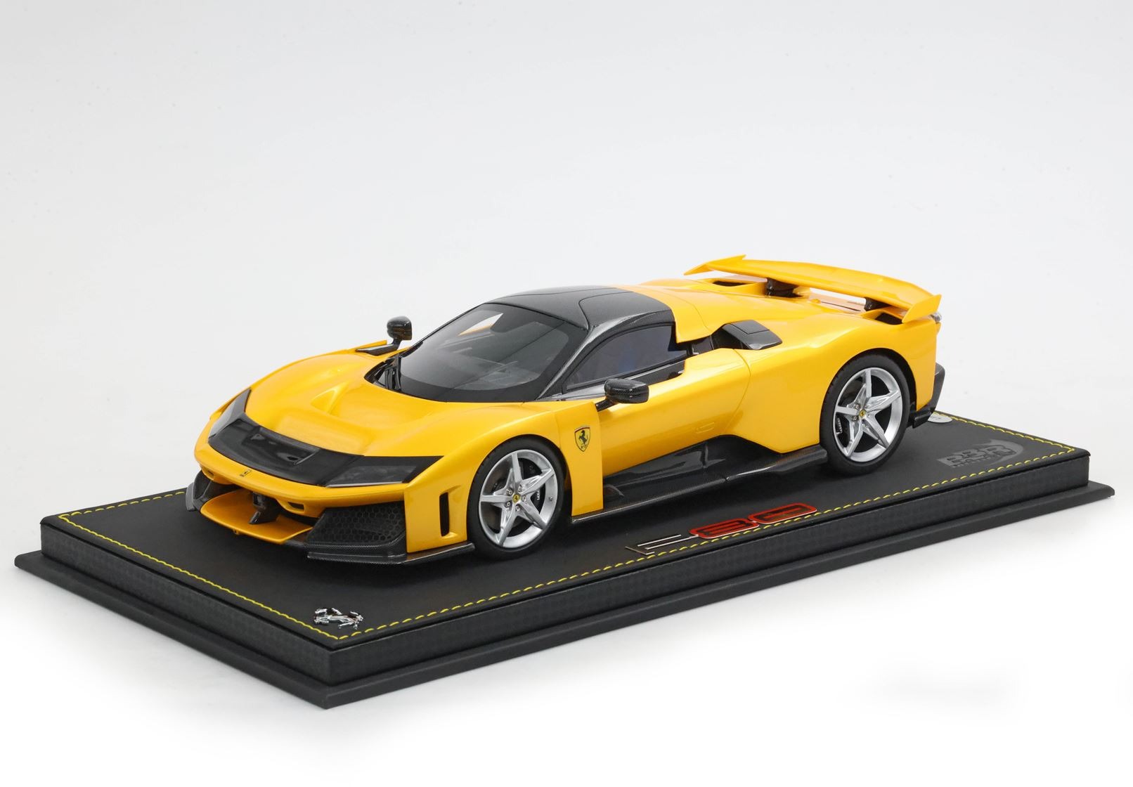 BBR 1/18 ミニカー レジン プロポーションモデル 2024年モデル フェラーリ FERRARI F80 2024 - SILVER RIMS GIALLO TRISTRATO シルバーホイール・イエローメタリック