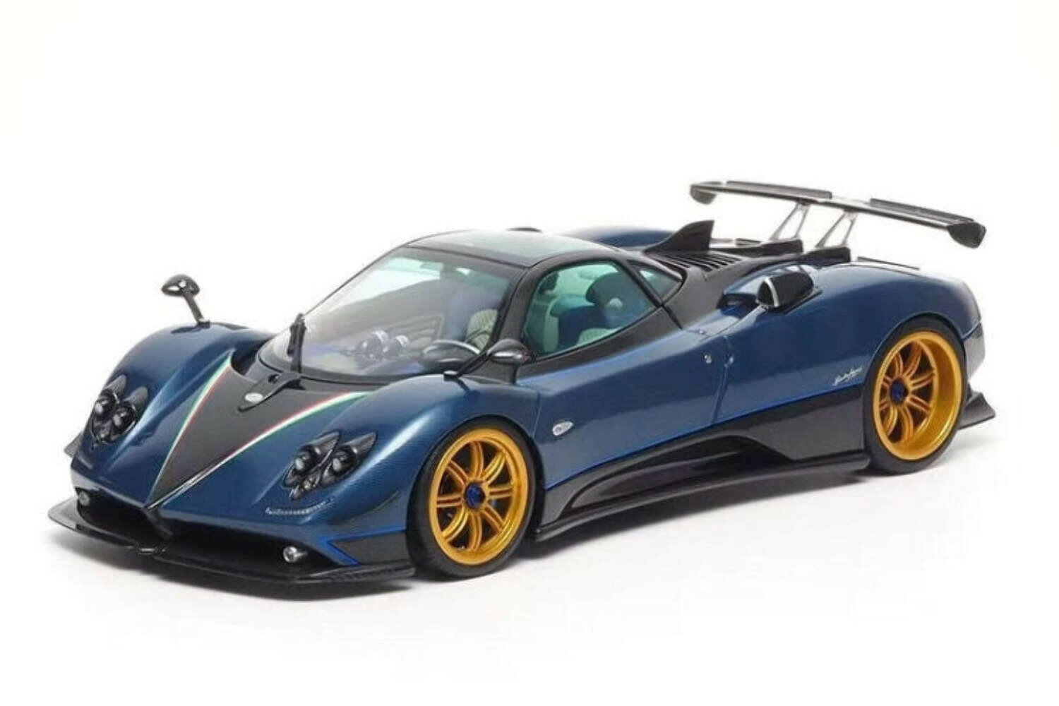 Almost Real オルモストリアル 1/18 ミニカー ダイキャストモデル 2010年モデル パガーニ Pagani Zonda Tricolore Blue & Black Carbon