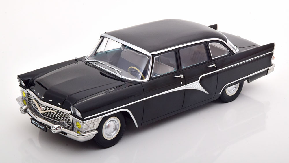 Triple9 1/18 ミニカー ダイキャストモデル 1959年モデル GAZ - 13 SEAGULL CHAIKA 1959 ブラック