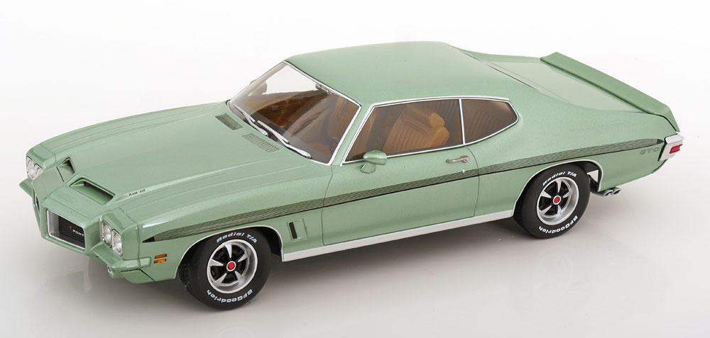 KK-Scale 1/18 ミニカー ダイキャストモデル 1972年モデル ポンティアック PONTIAC - GTO LeMans RAM AIR COUPE 1972 ライトグリーンメタリック