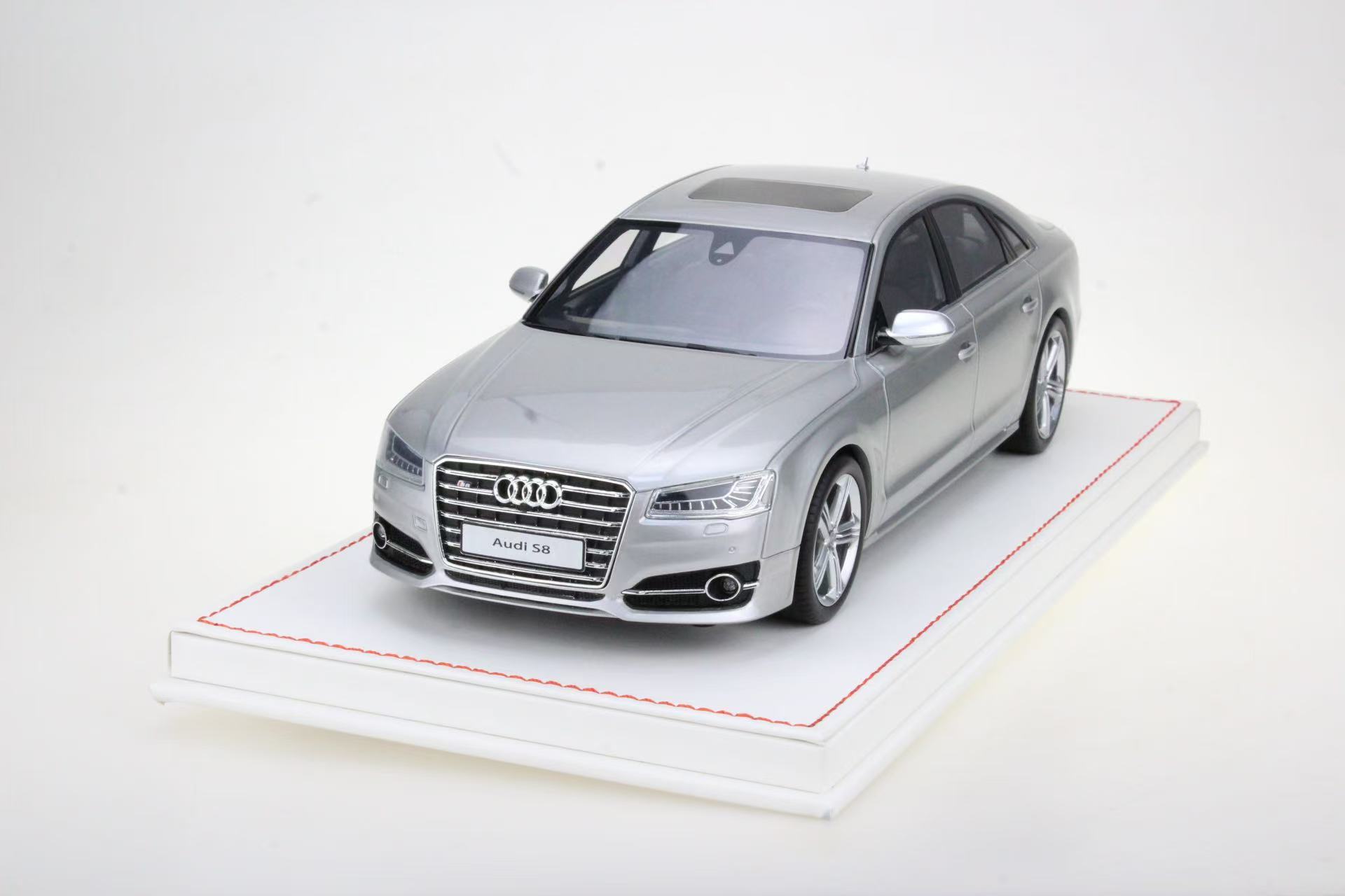 アウディ特注 1/43 アウディ A4 デイトナグレーアバント 2015Audi 楽天