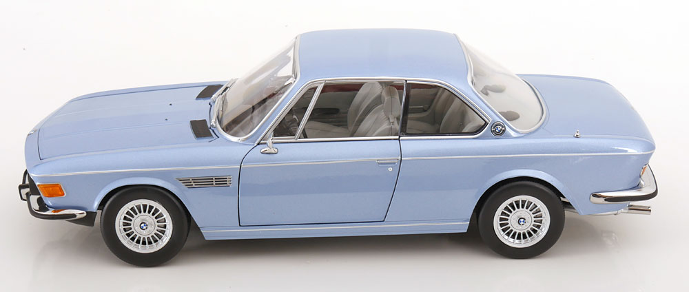 KK Scale 1/12 ミニカー ダイキャストモデル 1971年モデル BMW - 3.0 CSi E9 COUPE 1971 ALPINA RIMS アルピナホイール ライトブルーメタリック