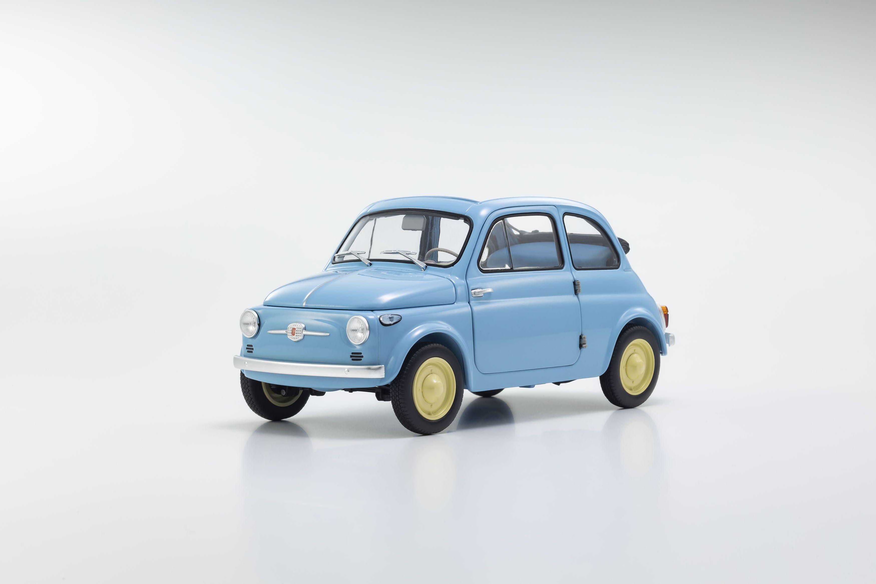 Kyosho Original 京商 1/18 ミニカー ダイキャストモデル 1957年モデル フィアット FIAT NUOVA 500 クルーズセレステ（ブルー）