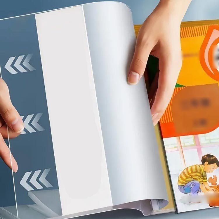 du-mit楽天市場店のA4 透明カバー 教科書用 教科書カバー 10枚入れ 手帳カバー ブックカバー 雑誌カバー 耐久性 保護シール ブックカバー 汚れ防止 小学生 中学生 オフィス 学校用｜アングル2