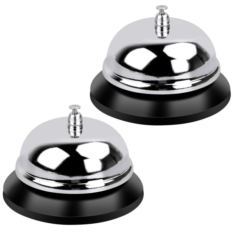 2個 8.5CMの直径 卓上ベル ステンレス鋼 呼び鈴 卓上 ベル チャイム 受付 プレート カウンターベル 受付カウンター 音拡がる コールベル チャイム 飲食店 店舗用品 ホテル パーティーグッズ ☎ 【パッケージ内容】ステンレス製の受付ベル2個を入手できます。 サイズは8.5x5cm / 3.35x1.97インチで、小さくて持ち運びに便利です。☎【大きくてクリアな呼び出し音】ベルを手で押すと、遠くでもはっきりと聞こえる、大きくてクリアな呼び出し音が生成されます。☎【幅広い用途】レストラン、ホテル、学校、家庭、病院、倉庫、バー、受付エリアなど、ベルが必要な場所ならどこでも使用できます。 サービスベル、教師ベル、コールベル、ランチベル、ゲームベルなどとして使用できます。☎【高品質】テーブルベルはステンレス鋼とクロムメッキでできており、耐久性があり、お手入れが簡単です。 ベルのベースには滑り止めが付いているので、ベルが動いて机を傷つけることはありません。 また、ベルは押しても引っかかりにくい設計になっており、使用後は自動的にボタンがリセットされます。☎【完璧なサービス】当社のコールサービスベルは耐久性があり実用的です。 満足のいくユーザーエクスペリエンスをお届けできることを願っています。 ご質問や問題がございましたら、ご連絡ください。一流のサービスを提供します。