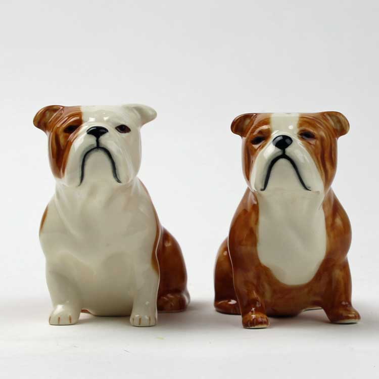 English Bulldog Salt Pepper 塩コショウ入れ イギリス Quail Ceramics 動物 置物 オブジェ インテリア 陶器 犬好き ブルドッグ 犬