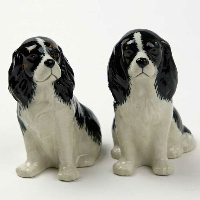 CKC KingCharlesSpaniel tri のフィギアペアー Quail Ceramics 動物 置物 オブジェ インテリア 磁器製 犬好き