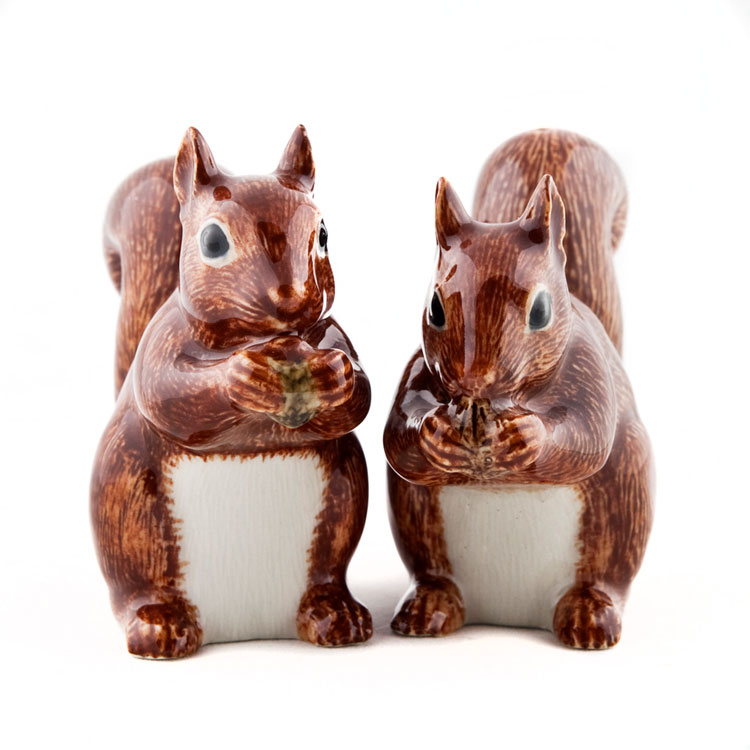 Squirrel S&P リスのソルト＆ペッパーセット イギリス Quail Ceramics 動物 置物 オブジェ インテリア 北欧 モダン 陶器 アニマル雑貨 リス りす 塩胡椒 塩コショウ入れ 小動物
