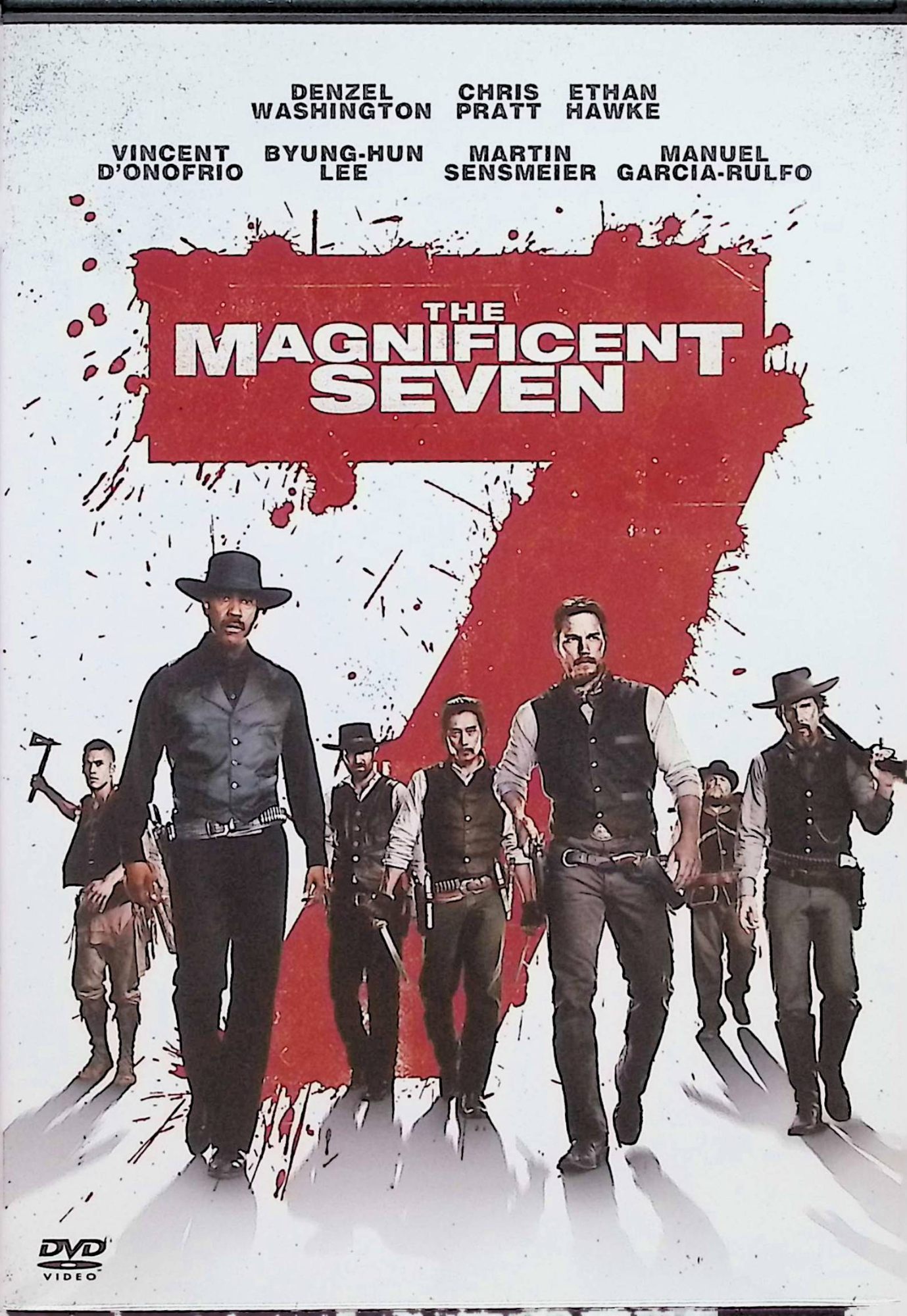 「 マグニフィセント・セブン [DVD]」 デンゼル・ワシントン (出演), クリス・プラット (出演), アントワーン・フークア (監督) 冷酷非道なバーソロミュー・ボーグに支配されたローズ・クリークの町で、彼に家族を殺されたエマが賞金稼ぎやギャンブラーなど7人のアウトローたちを雇い、正義のための復讐を依頼。最初は小遣い稼ぎ気分だった7人が金以外の目的を見出し命がけの戦いに挑む。 1954年の黒澤明監督作『七人の侍』と、同作をリメイクした1960年の『荒野の七人』を原案にした西部劇。『トレーニング・ディ』のアントワン・フークア監督が現代の視点を取り入れ、賞金稼ぎや流れ者といったアウトロー7人の活躍を描く。デンゼル・ワシントン、クリス・プラット、イーサン・ホーク、イ・ビョンホンら超豪華俳優陣が集結。 音声： 日本語・英語 字幕： 日本語・英語 JANコード： 4547462111272 🐾 安心の検品・保証 当店ではすべての商品を1点ずつ丁寧に検品したうえで出品しております。 万が一、商品に不備がございましたら、商品到着日から30日以内であれば返品・返金を承ります。どうぞ安心してご利用ください。 🐾 送料無料・スピード発送 AM11時までのご注文は、日本郵便〈ゆうメール〉にて当日発送いたします。 ※ゆうメールは土日祝日の配達がございません。あらかじめご了承ください。 商品は防水クッション封筒で丁寧に梱包し、ポストへお届けします。 🐾 まとめ買いがおトク！クーポン配布中 2点以上のご購入　→　100円引き 4点以上のご購入　→　400円引き 8点以上のご購入　→　1,000円引きDISC PLUSは映画・音楽好きのための専門中古ショップです。 レア盤、絶版アイテム、懐かしの名作など、毎日新商品入荷中！ 🐾 まとめ買いでおトクなクーポン配布中 🐾