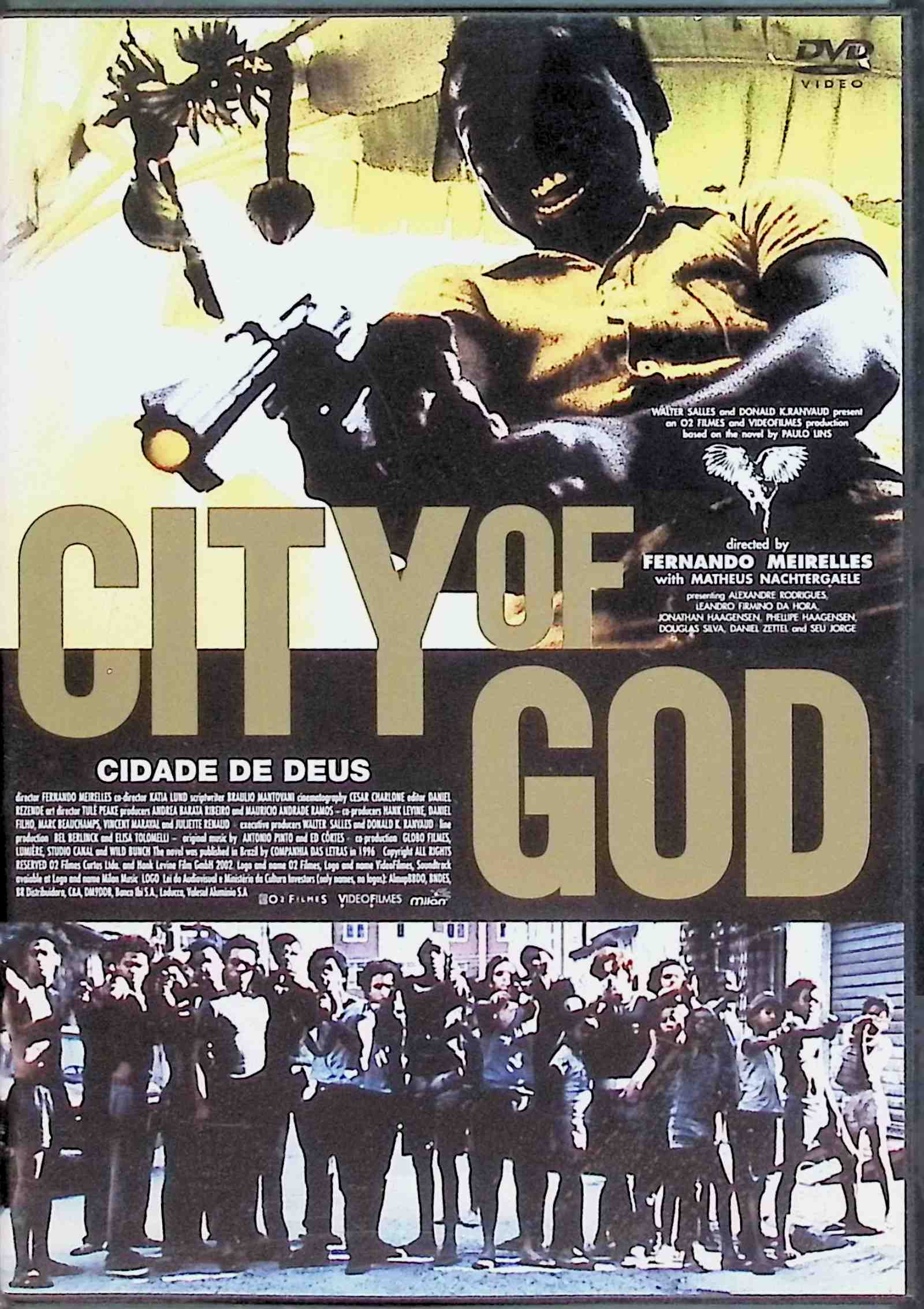 「 シティ・オブ・ゴッド DTSスペシャルエディション (初回限定2枚組) [DVD]」 アレッシャンドレ・ロドリゲス (出演), フェルナンド・メイレレス (監督), カチア・ルンジ (監督) 60年代後半、リオ郊外に新設された住宅地“シティ・オブ・ゴッド”。強盗3人組はモーテル襲撃に失敗し、そのうちのひとりは銃殺されてしまう。新聞記者がたきつけるカメラのフラッシュが少年ブスカベに大きな印象を与える……。 昨年のカンヌ映画祭で、破格の熱狂を呼び起こした迫力満点のブラジル映画。多彩な人物を交錯させながら、スラム街の抗争劇を3部構成で描き切る、凶暴にして懐の深い大作だ。 音声： 日本語・ポルトガル語 字幕： 日本語 JANコード： 4988126201760 🐾 安心の検品・保証 当店ではすべての商品を1点ずつ丁寧に検品したうえで出品しております。 万が一、商品に不備がございましたら、商品到着日から30日以内であれば返品・返金を承ります。どうぞ安心してご利用ください。 🐾 送料無料・スピード発送 AM11時までのご注文は、日本郵便〈ゆうメール〉にて当日発送いたします。 ※ゆうメールは土日祝日の配達がございません。あらかじめご了承ください。 商品は防水クッション封筒で丁寧に梱包し、ポストへお届けします。 🐾 まとめ買いがおトク！クーポン配布中 2点以上のご購入　→　100円引き 4点以上のご購入　→　400円引き 8点以上のご購入　→　1,000円引きDISC PLUSは映画・音楽好きのための専門中古ショップです。 レア盤、絶版アイテム、懐かしの名作など、毎日新商品入荷中！ 🐾 まとめ買いでおトクなクーポン配布中