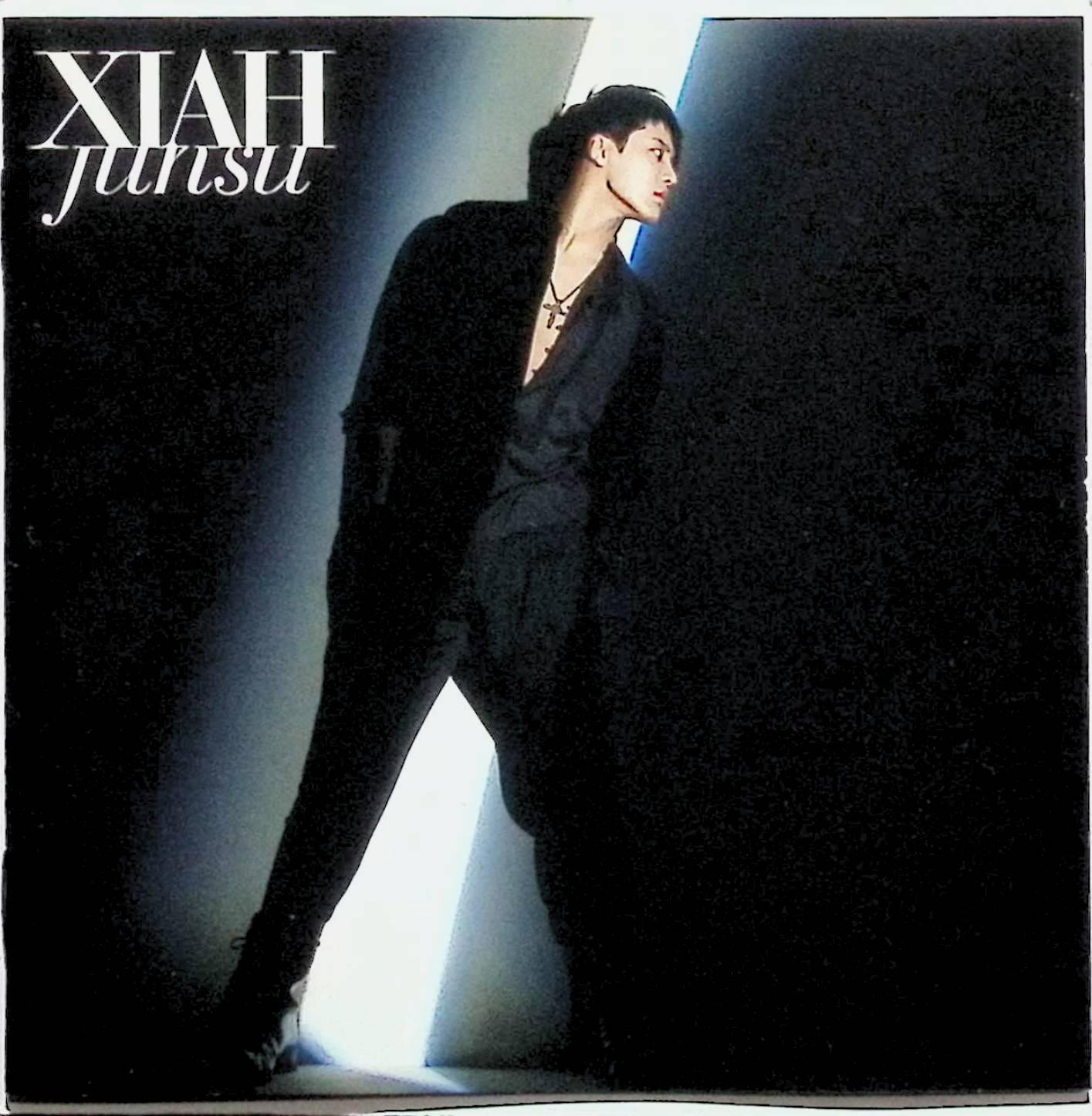 「 XIAH(ジャケットB)」 XIAH junsu 1 Intoxication 2 悲しみのゆくえ 3 君がいれば ~Beautiful Love~ (Short Ver.) 4 Intoxication (Instrumental) 5 悲しみのゆくえ (Instrumental) JAN： 4988064465637 ◇帯付き 🐾 安心の検品・保証 当店ではすべての商品を1点ずつ丁寧に検品したうえで出品しております。 万が一、商品に不備がございましたら、商品到着日から30日以内であれば返品・返金を承ります。どうぞ安心してご利用ください。 🐾 送料無料・スピード発送 AM11時までのご注文は、日本郵便〈ゆうメール〉にて当日発送いたします。 ※ゆうメールは土日祝日の配達がございません。あらかじめご了承ください。 商品は防水クッション封筒で丁寧に梱包し、ポストへお届けします。 🐾 まとめ買いがおトク！クーポン配布中 2点以上のご購入　→　100円引き 4点以上のご購入　→　400円引き 8点以上のご購入　→　1000円引きDISC PLUSは映画・音楽好きのための専門中古ショップです。 レア盤、絶版アイテム、懐かしの名作など、毎日新商品入荷中！ 🐾 まとめ買いでおトクなクーポン配布中 🐾