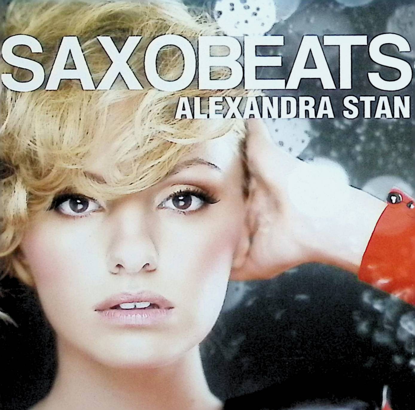 「 Saxobeats（輸入盤）」 アレクサンドラ・スタン 1 Mr. Saxobeat 2 Ting Ting 3 Show Me The Way 4 Lollipop (Param Pam Pam) 5 Crazy 6 Bitter Sweet 7 Get Back (ASAP) 8 1.000.000 feat. Carlprit 9 Mr. Saxobeat (Maan Studio Remix) 10 Get Back (ASAP) (Maan Studio Remix) 11 Mr. Saxobeat (Maan Extended Version) 12 Get Back (ASAP) (Maan Extended Version) 13 Lollipop (Param Pam Pam) (Maan Extended Version) JAN： 0617465300929 🐾 安心の検品・保証 当店ではすべての商品を1点ずつ丁寧に検品したうえで出品しております。 万が一、商品に不備がございましたら、商品到着日から30日以内であれば返品・返金を承ります。どうぞ安心してご利用ください。 🐾 送料無料・スピード発送 AM11時までのご注文は、日本郵便〈ゆうメール〉にて当日発送いたします。 ※ゆうメールは土日祝日の配達がございません。あらかじめご了承ください。 商品は防水クッション封筒で丁寧に梱包し、ポストへお届けします。 🐾 まとめ買いがおトク！クーポン配布中 2点以上のご購入　→　100円引き 4点以上のご購入　→　400円引き 8点以上のご購入　→　1000円引きDISC PLUSは映画・音楽好きのための専門中古ショップです。 レア盤、絶版アイテム、懐かしの名作など、毎日新商品入荷中！ 🐾 まとめ買いでおトクなクーポン配布中🐾