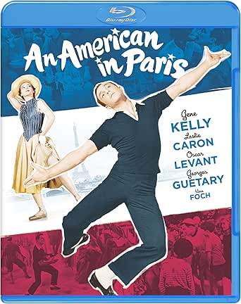 「 巴里のアメリカ人 [Blu-ray]」 ジーン・ケリー、レスリー・キャロン、監督ヴィンセント・ミネリ 内容解説 画家を夢見てパリに渡ったアメリカ人青年ジェリーは、富豪の女性ミロのパトロン支援を受けながら、キャバレーで出会ったパリ娘リズに一目惚れする。しかしリズには婚約者がいた。ガーシュウィンの名曲に乗せ、恋の行方を華麗なダンスで描くMGMミュージカルの最高峰。 ジャンル ミュージカル／ロマンス 受賞・評価 第24回アカデミー賞で作品賞・脚本賞・撮影賞・作曲賞・美術賞・衣装デザイン賞の6部門を受賞。クライマックスの長大なバレエシーンは映画史に残る名場面として名高い。 音声： 英語 字幕： 日本語・英語 JANコード： 4988135807120 🐾 安心の検品・保証 当店ではすべての商品を1点ずつ丁寧に検品したうえで出品しております。 万が一、商品に不備がございましたら、商品到着日から30日以内であれば返品・返金を承ります。どうぞ安心してご利用ください。 🐾 送料無料・スピード発送 AM11時までのご注文は、日本郵便〈ゆうメール〉にて当日発送いたします。 ※ゆうメールは土日祝日の配達がございません。あらかじめご了承ください。 商品は防水クッション封筒で丁寧に梱包し、ポストへお届けします。 🐾 まとめ買いがおトク！クーポン配布中 2点以上のご購入　→　100円引き 4点以上のご購入　→　400円引き 8点以上のご購入　→　1,000円引きDISC PLUSは映画・音楽好きのための専門中古ショップです。 レア盤、絶版アイテム、懐かしの名作など、毎日新商品入荷中！ 🐾 まとめ買いでおトクなクーポン配布中 🐾