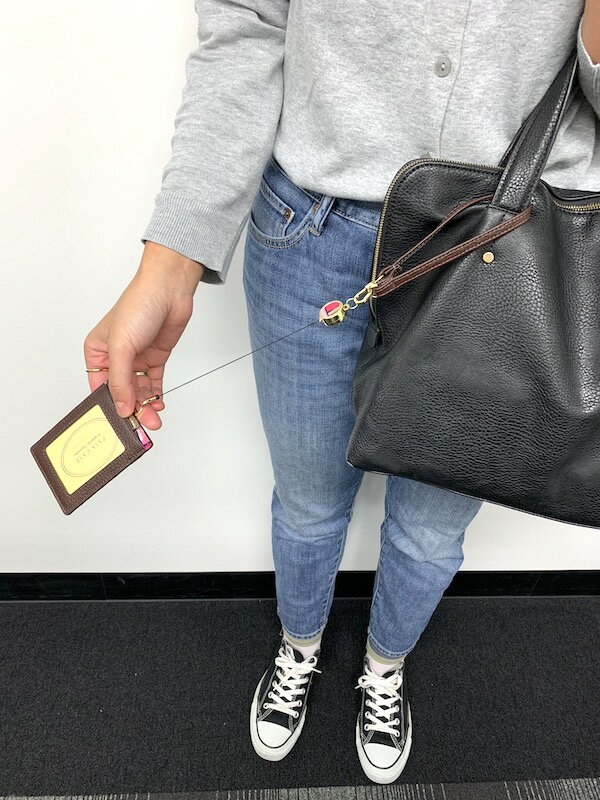 パスケースICカードカード入れ定期入れストラップ付きストラップ