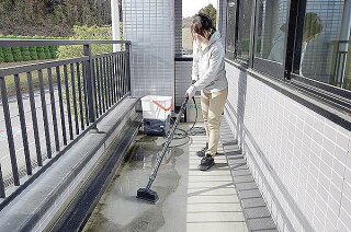 【送料無料】アイリスオーヤマタンク式高圧洗浄機ベランダセットSBT-512V【洗車外壁家庭用業務用清掃掃除電動工具黄砂台風除雪花粉】