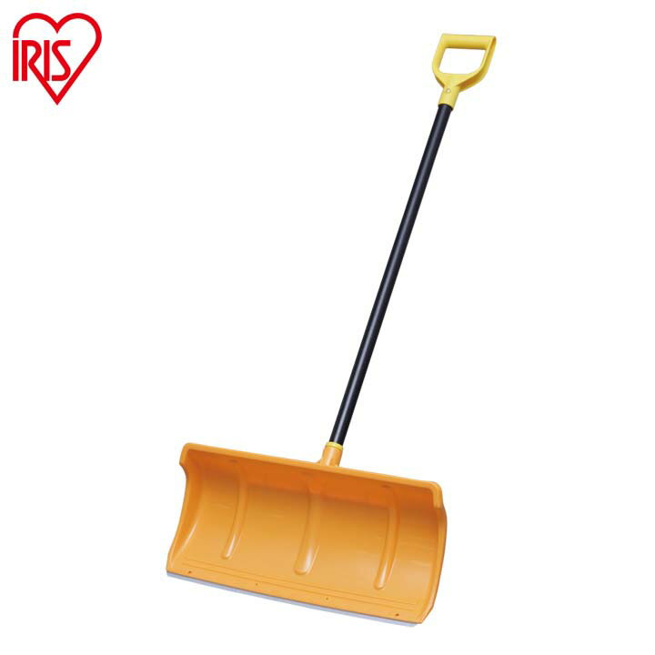 スチール製のスノープッシャー。足の力を使って楽に雪かきできる