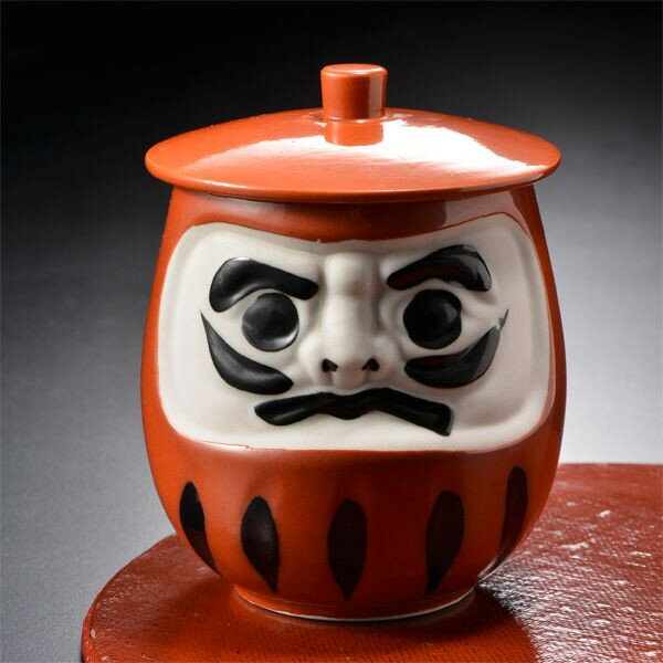 【名入れギフト 陶器】フタ付き必勝だるま湯のみ 木箱入り