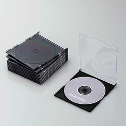 厚さ約5mmのスリムタイプ。コンパクトに収納できるスリムタイプのBlu-ray/DVD/CDケース。厚さ約5mmのスリムタイプのBlu-ray/DVD/CDケースです。スリムタイプなので、同じスペースでも標準タイプに比べて多くの枚数を収納可能です。ケース1枚につきディスク1枚を収納可能です。ケース内側に歌詞カードやインデックスカードも収納可能です。検索キーワード:ELECOM CCDJSCS10BK([対応機種]Blu-ray Disc/DVD/CD。[収納枚数]1 [入数]10 [カラー]ブラック)