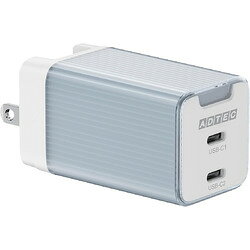 USB-C 2ポート搭載。同時に2台の機器の充電に対応します。[入力端子]AC100-240V 50/60Hz [使用温度範囲]0 〜 35℃