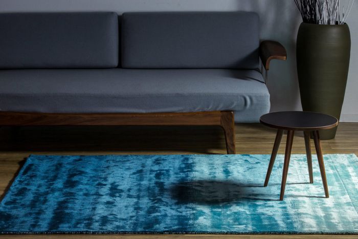 ラグ ラグマット 約1.5畳 140x200cm テールオーシャン 手織り(手機) 絨毯 ヴィスコース FADE STRIPE モダン ヴィンテージ風 おしゃれ　インド 厚手 【柄】 秋冬