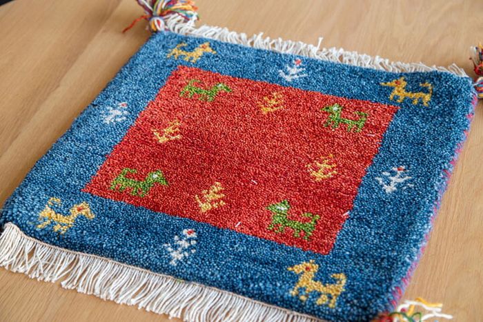 ギャッベ ラグ ラグマット 手結び 絨毯 ウール HANDKNOTTED　GABBEH 40x40cm No.42 おしゃれ　輸入 厚め 【ウール】 【ギャッベ】 【小さめ】 【柄】 【座布団 チェアパッド】