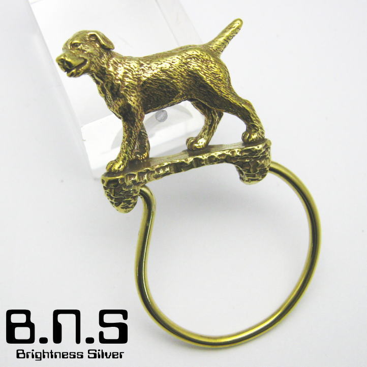 金色の犬　ラブラドールレトリバーキーリング　真鍮 ブラス brass (ネックレス、犬、ドッグ、レトリーバー、リトリーバー、Labrador Retriever、Dog、動物)