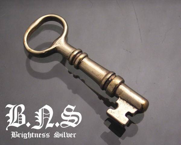 真鍮の鍵 ブラスアンティークキーペンダント2【neck-854-PB24】