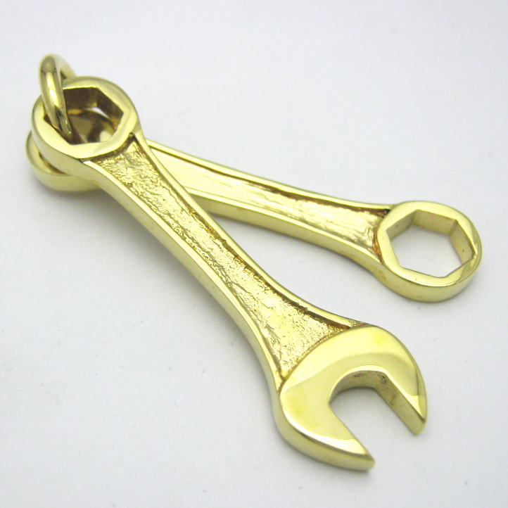 brass tools ゴールドコンビネーションスパナ＆六角めがねレンチペンダント　真鍮 ブラス (工具 道具 DIY コンビネーションレンチ、メガネレンチ、六角レンチ、ボルト、ナット、ネジ)neck-1375-PB63VH e-bns-10001893 ブライトネスシルバー サンプル画像2
