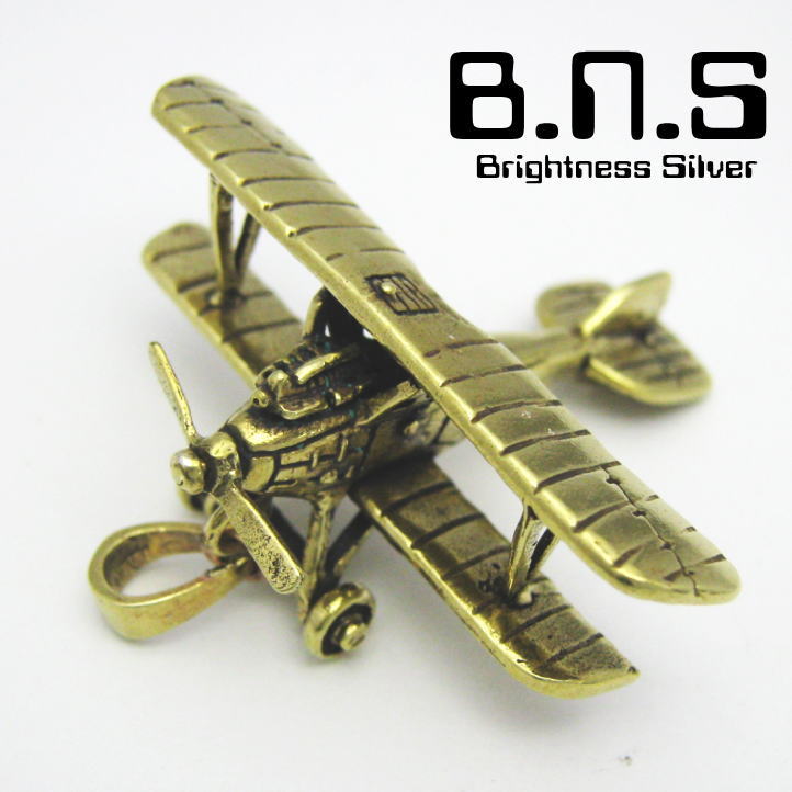 brass plene 金色のプロペラ機ペンダント　真鍮 ブラス (飛行機 レシプロ 乗り物　複葉機)